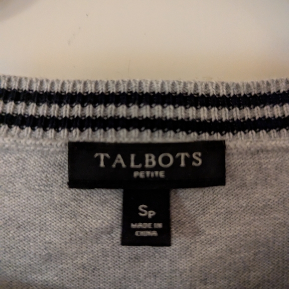 Talbots Light Gray Sweater with Frenchie Dog Design - Picture 5 of 5
